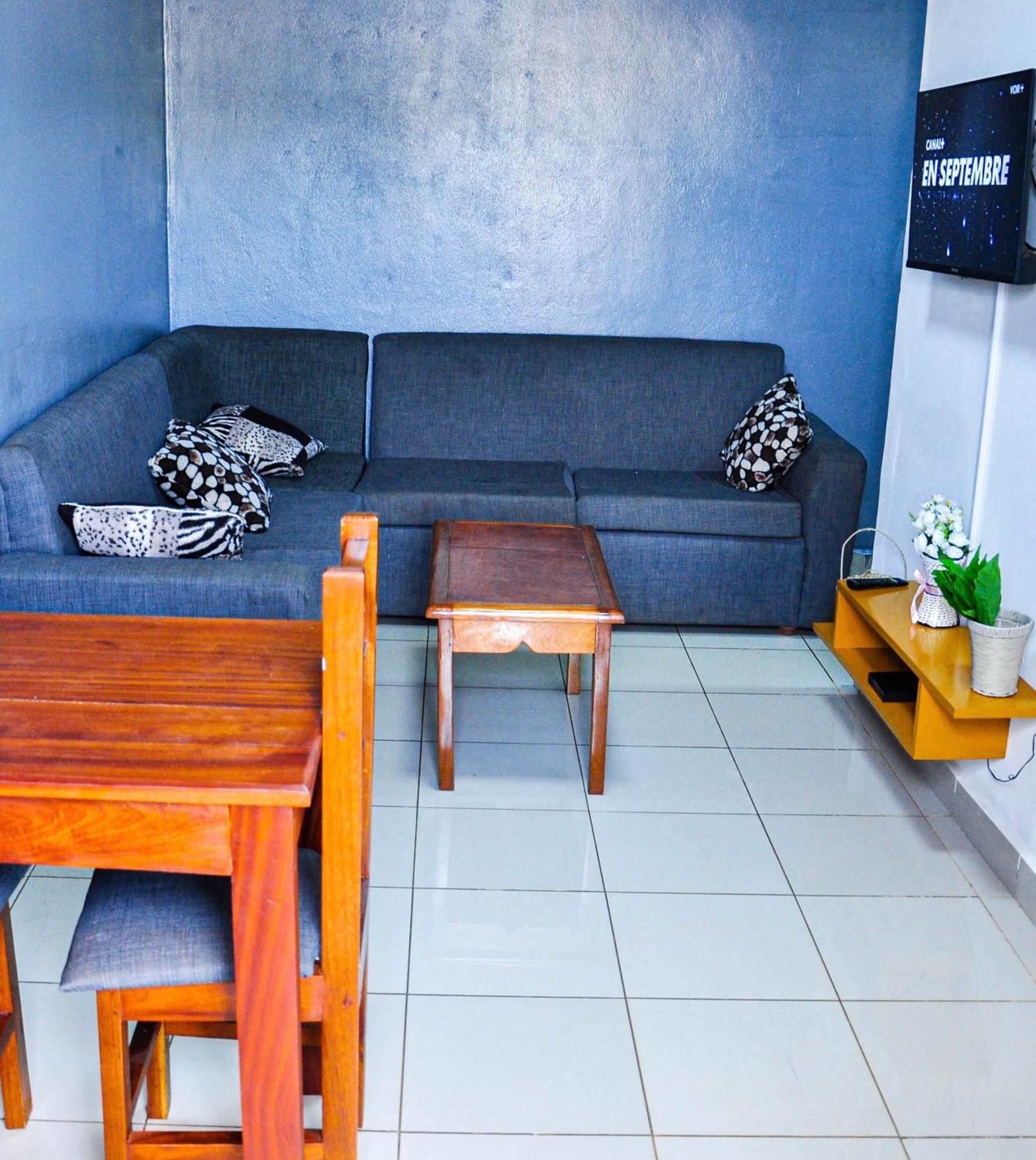 Les Logis De Nouvelle Route Bastos Apartment ยาอุนเด ภายนอก รูปภาพ